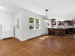 2 Watergate Drive, Amawalk NY 10501