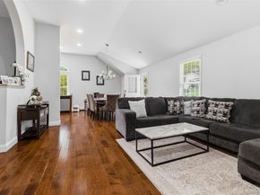 2 Watergate Drive, Amawalk NY 10501