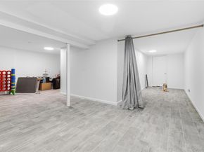 2 Watergate Drive, Amawalk NY 10501