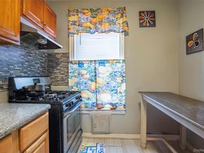 515 Hinsdale Street, Brooklyn NY 11207