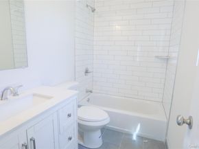 33 Dressel, Mastic NY 11950