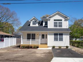 33 Dressel, Mastic NY 11950