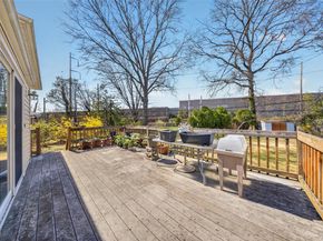 42 Edna Drive, Syosset NY 11791