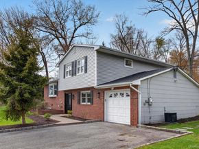 24 Somerston Road, Yorktown Heights NY 10598