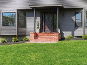 21 Audubon Gate, Miller Place NY 11764