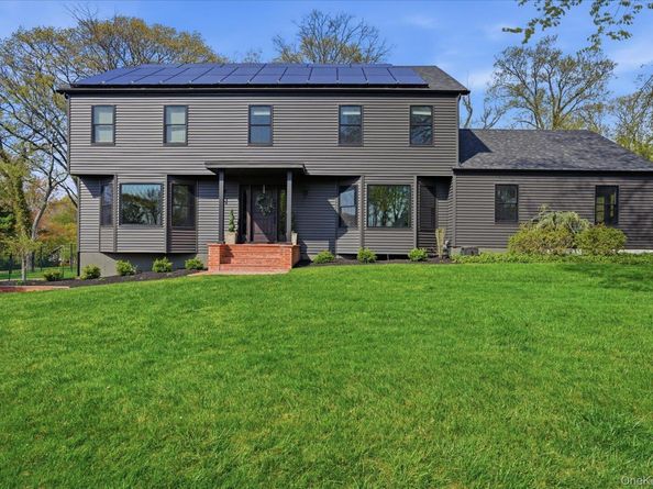 21 Audubon Gate, Miller Place NY 11764