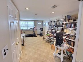 3421 Turf Road, Oceanside NY 11572