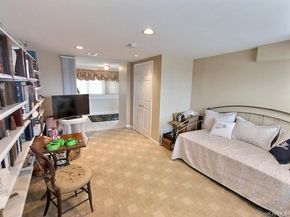 3421 Turf Road, Oceanside NY 11572