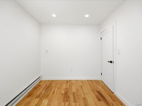 4135 Murdock Avenue, Bronx NY 10466