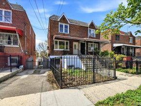 4135 Murdock Avenue, Bronx NY 10466