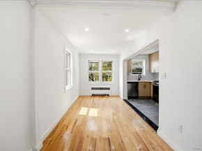 4135 Murdock Avenue, Bronx NY 10466