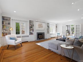 42 Mulberry Lane, New Rochelle NY 10804