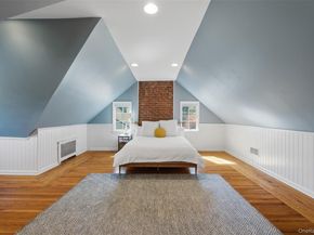 42 Mulberry Lane, New Rochelle NY 10804