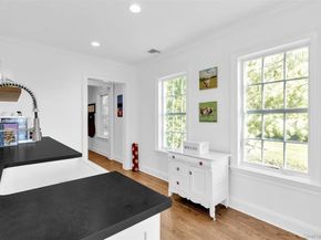 350 Laurel Way, Laurel NY 11948
