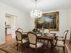 48 Private Road, Calverton NY 11933