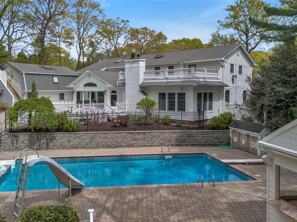 9 Concord Drive, Northport NY 11768