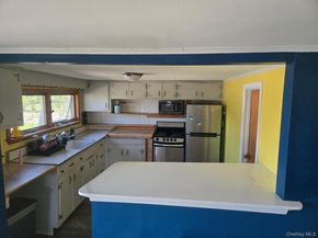 280 S Bayview Avenue, Amityville NY 11701