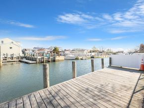 280 S Bayview Avenue, Amityville NY 11701
