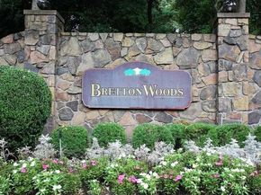 280 Brettonwoods Drive, Coram NY 11727