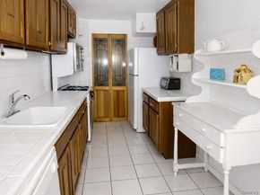 280 Brettonwoods Drive, Coram NY 11727