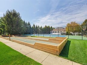 131 Constantine Way, Mount Sinai NY 11766