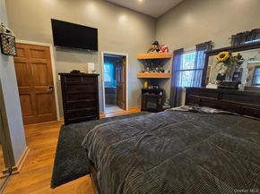 522 Rowlinson Drive, Shirley NY 11967