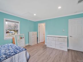 5 Whinstone Street, Coram NY 11727