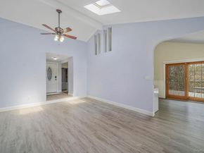5 Whinstone Street, Coram NY 11727