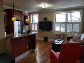 111 7th Street 208, Garden City NY 11530
