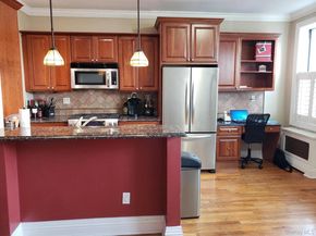 111 7th Street 208, Garden City NY 11530