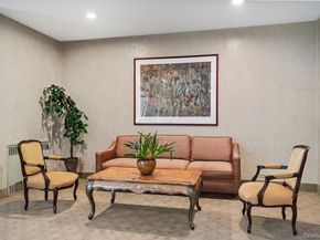 162-01 Powells Cove Boulevard 5G, Beechhurst NY 11357