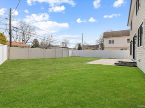 2 Winters Court, Plainview NY 11803