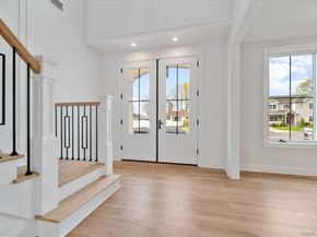 2 Winters Court, Plainview NY 11803