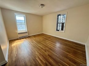 4225 80th Street 6F, Elmhurst NY 11373