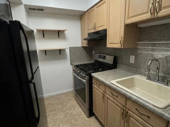 153-25 88th Street 5G, Howard Beach NY 11414