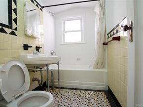 63-45 Saunders Street 3G, Rego Park NY 11374