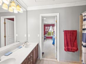 32 Avolet Court, Mount Sinai NY 11766