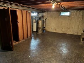 1474 Stephen Marc Lane, East Meadow NY 11554