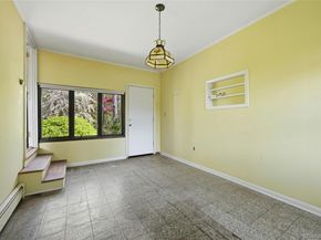9 Robinson Street, Shoreham NY 11786