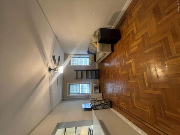 1922 McGraw Avenue 1H, Bronx NY 10462