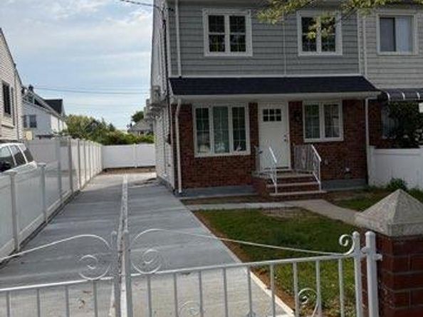 114-41 166th Street, Addisleigh Park NY 11434