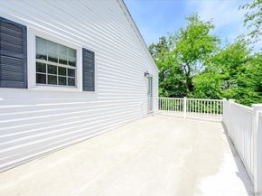427 Westminster Road, Rockville Centre NY 11570