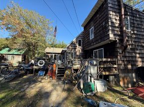 5 8th Street, Sound Beach NY 11789
