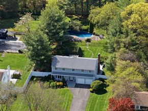 8 Given Lane, East Northport NY 11731