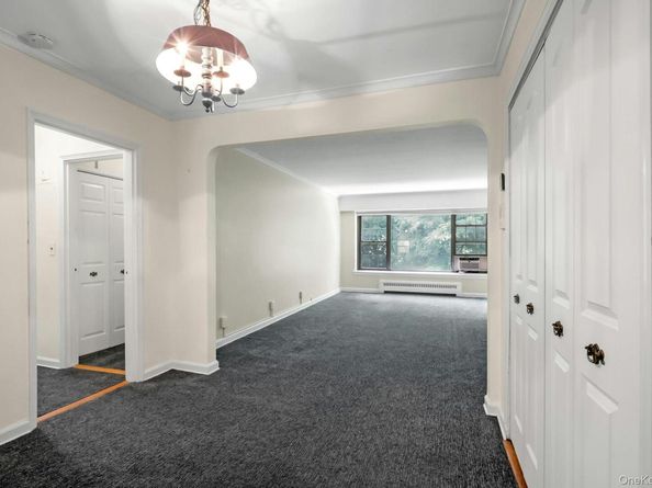 20 Alden Place 1, Bronxville NY 10708