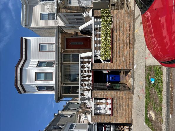 10309 32nd Avenue, East Elmhurst NY 11369