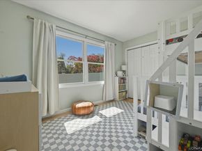 9 Copperbeech Road, Saint James NY 11780