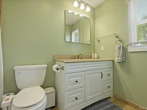 9 Copperbeech Road, Saint James NY 11780