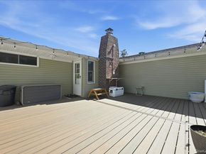 9 Copperbeech Road, Saint James NY 11780