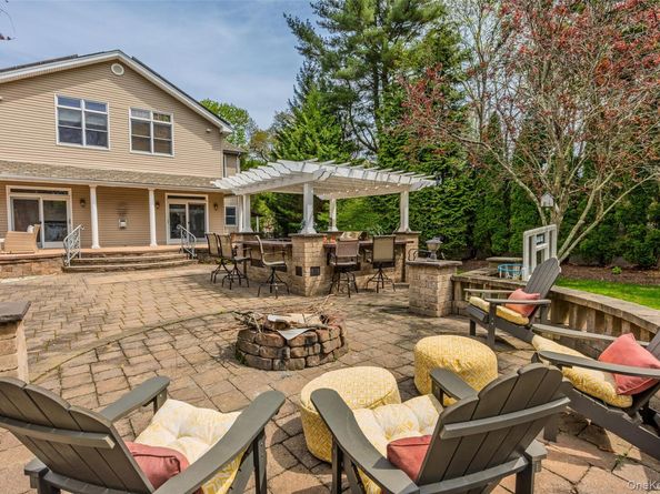 138 Cambon Avenue, Saint James NY 11780